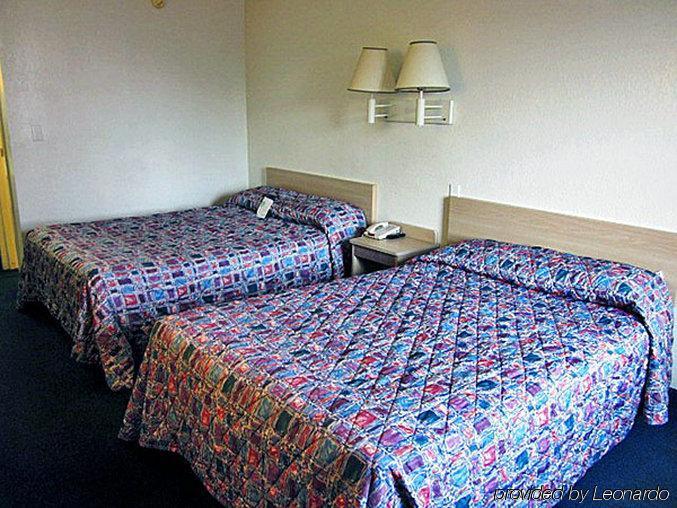 Motel 6-Farmington Hills, Mi - Northwest - Farmington Hills Bagian luar foto