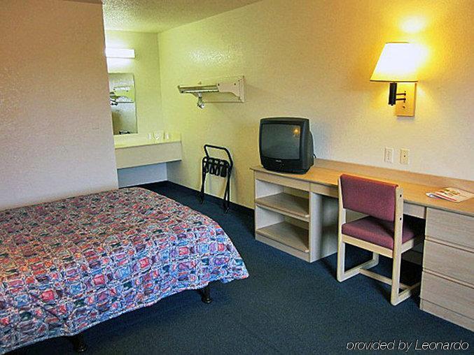 Motel 6-Farmington Hills, Mi - Northwest - Farmington Hills Bagian luar foto